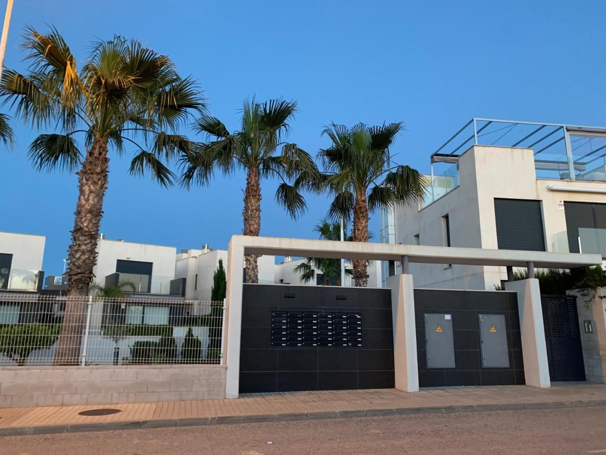 Punta Prima Villa 3 Bedrooms And Solarium Sea View Torrevieja Ngoại thất bức ảnh
