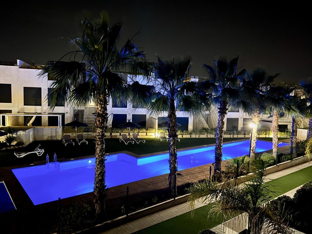 Punta Prima Villa 3 Bedrooms And Solarium Sea View Torrevieja Ngoại thất bức ảnh