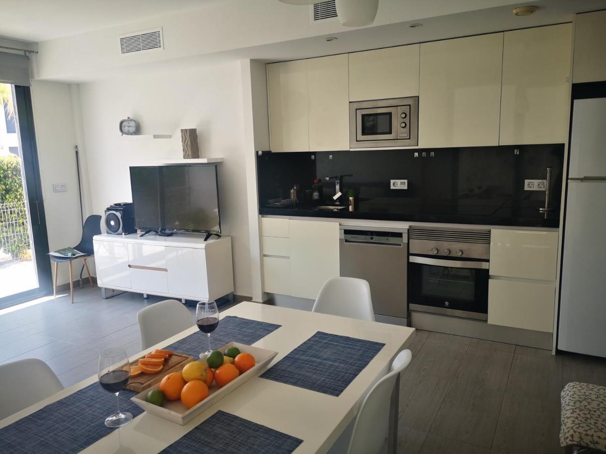 Punta Prima Villa 3 Bedrooms And Solarium Sea View Torrevieja Ngoại thất bức ảnh